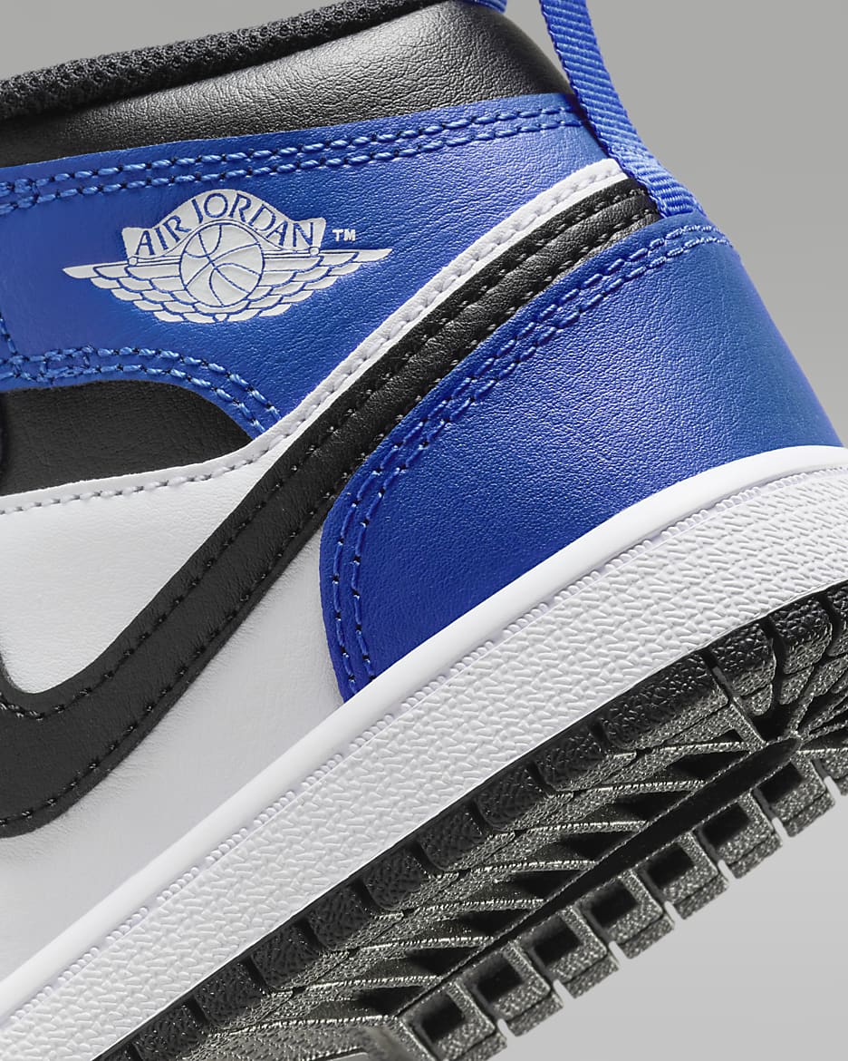 Chaussure Jordan 1 Mid pour jeune enfant